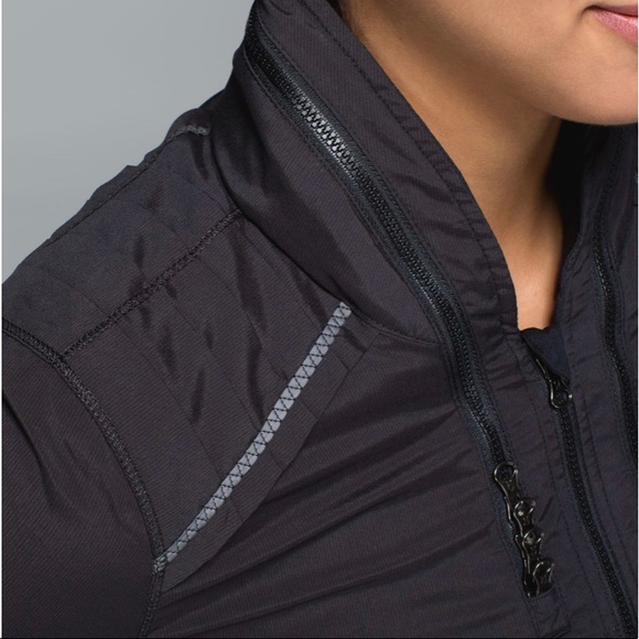 🔴 Lululemon | Spring Forward Jacket 🔴 - Picture 6 of 13